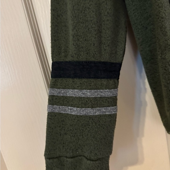 Winter Sweater - Picture 4 of 4